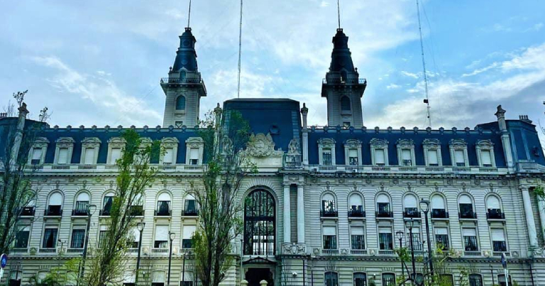 CATARA recorrió el emblemático Palacio de la Aduana